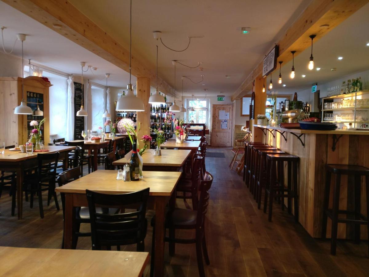 ホテルThurner Wirtshaus Sankt Märgen エクステリア 写真